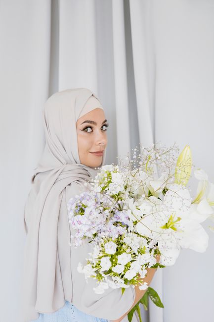 377 Inspirasi Fashion Hijab Pastel yang Bikin Kamu Makin Kece! 377 Inspirasi Fashion Hijab Pastel yang Bikin Kamu Makin Kece!