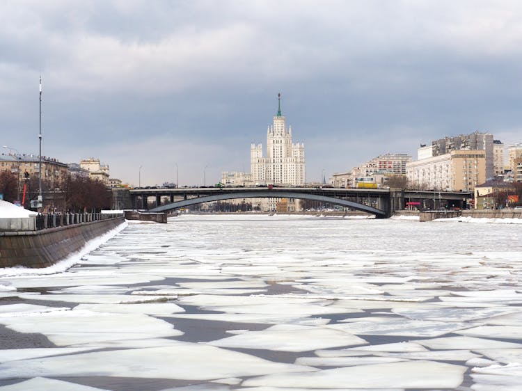 

The Moskva River During Winter