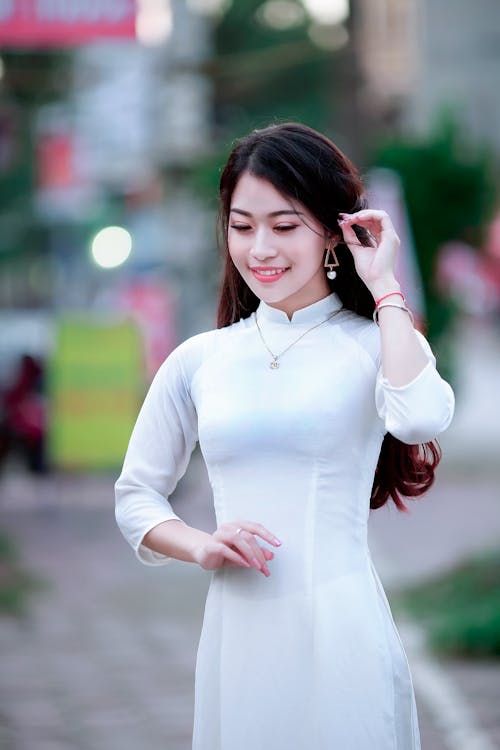 Gratis arkivbilde med ao dai, asiatisk jente, asiatisk kvinne