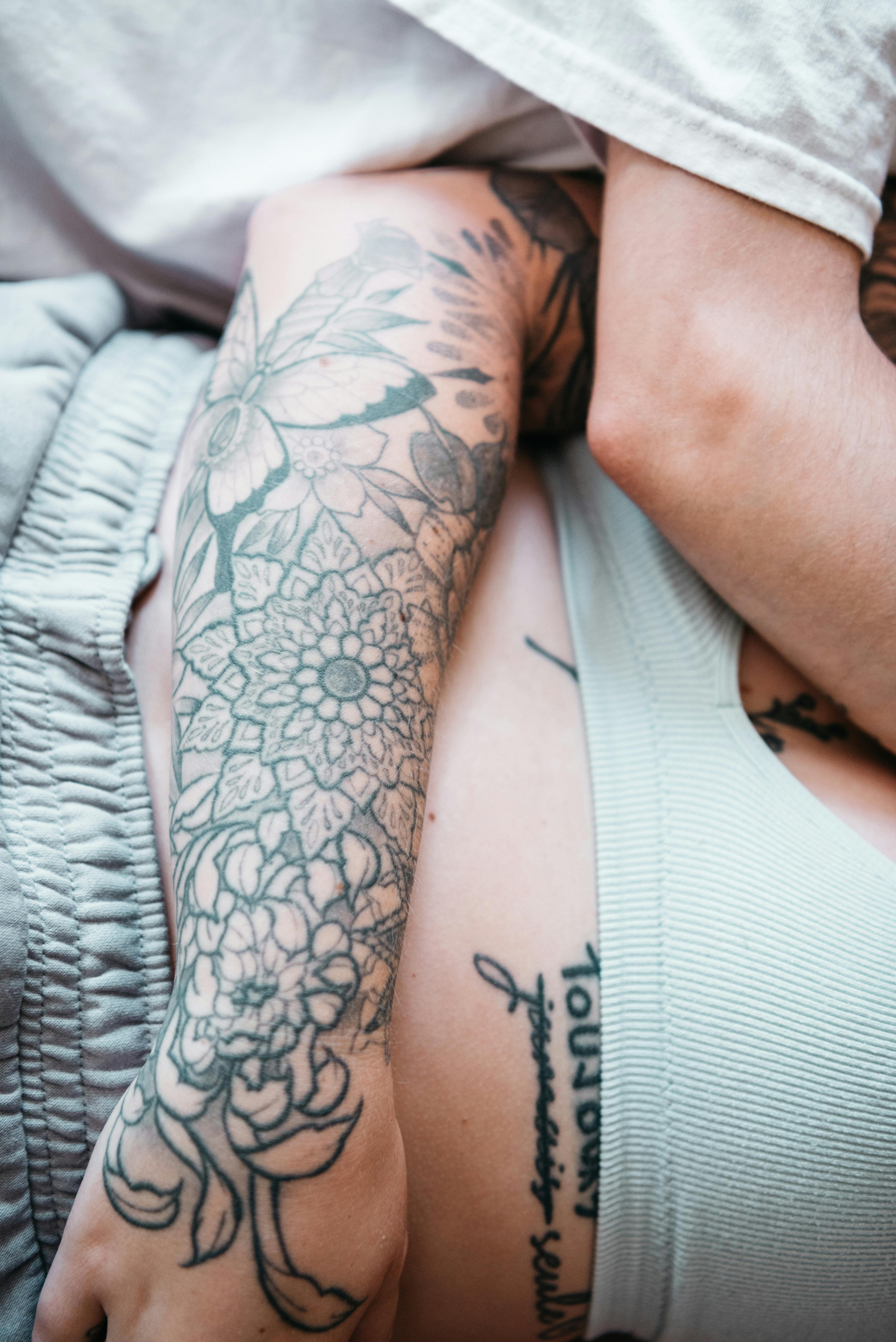 tiny tats | Tattoos, Leaf tattoos, Arm tattoo