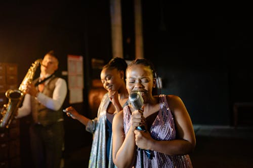 Бесплатное стоковое фото с афро-американские женщины, выступление, джаз