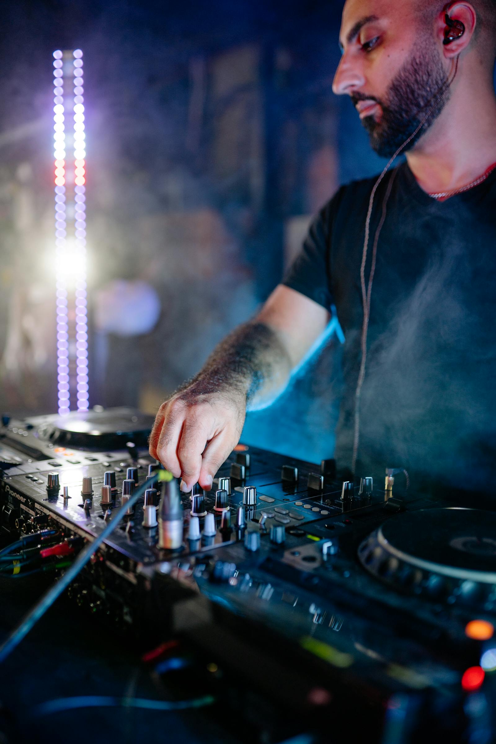 有关DJ混音器, 夜店的免费素材图片