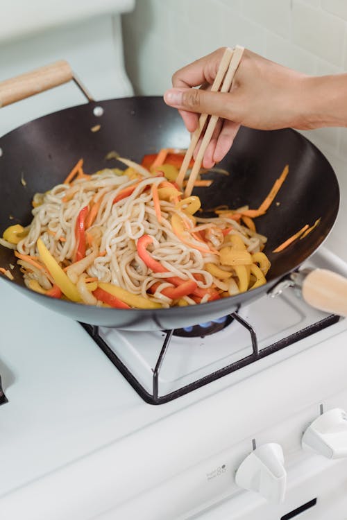 Základová fotografie zdarma na téma držení, ingredience, jídelní hůlky