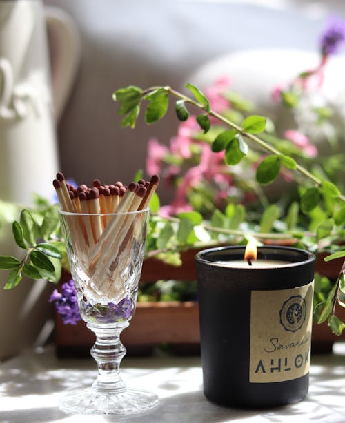 Gratis stockfoto met aromatherapie, bloemen, brand Stockfoto