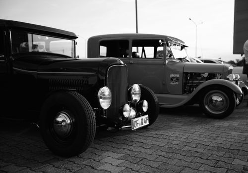 Free Stylish black and white photo of vintage cars showcasing timeless elegance. Stock Photo