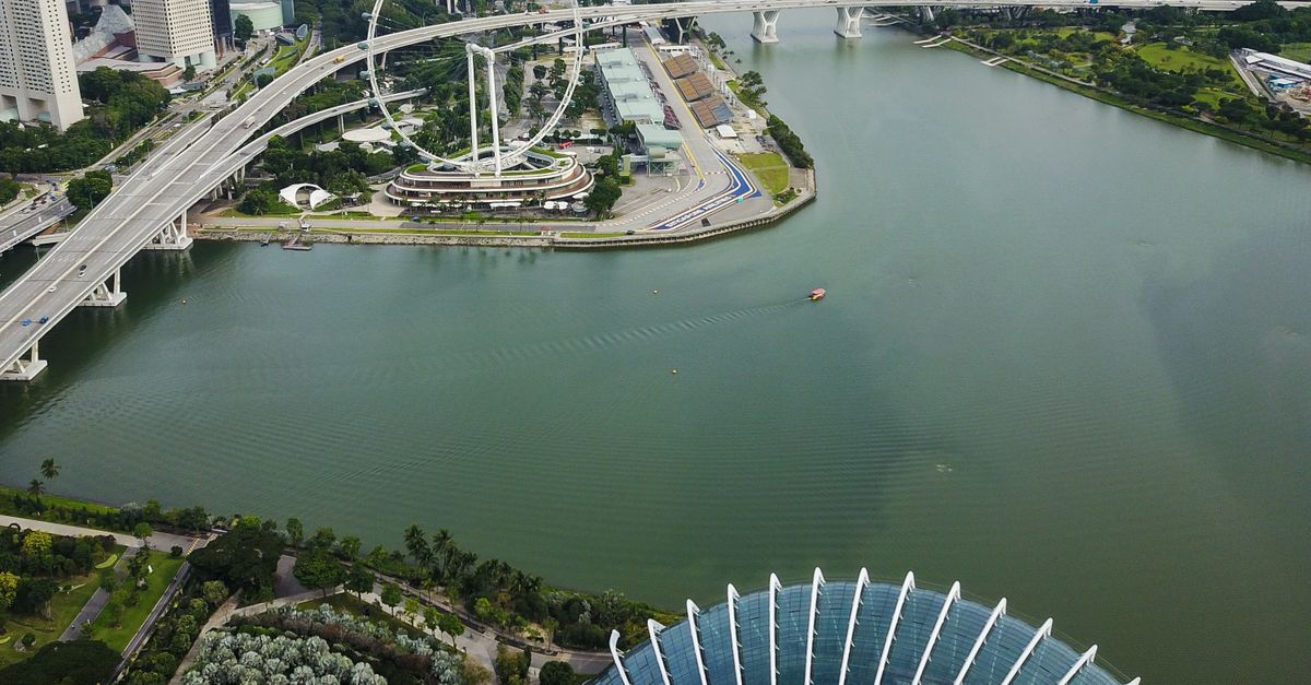 Singapur: casos de RSE que impulsan eficiencia urbana y capacitación digital Singapur: casos de RSE que impulsan eficiencia urbana y capacitación digital