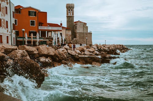 Бесплатное стоковое фото с архитектура, берег моря, вода