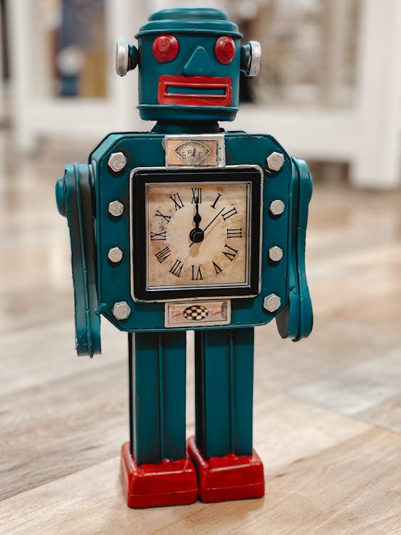 Blue and Red Robot Clock · Free Stock Photo