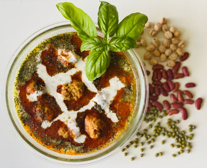 minestrone soup with pasta and beans