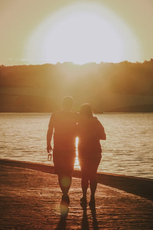 Fotobanka s bezplatnými fotkami na tému breh, chôdza, dvojica