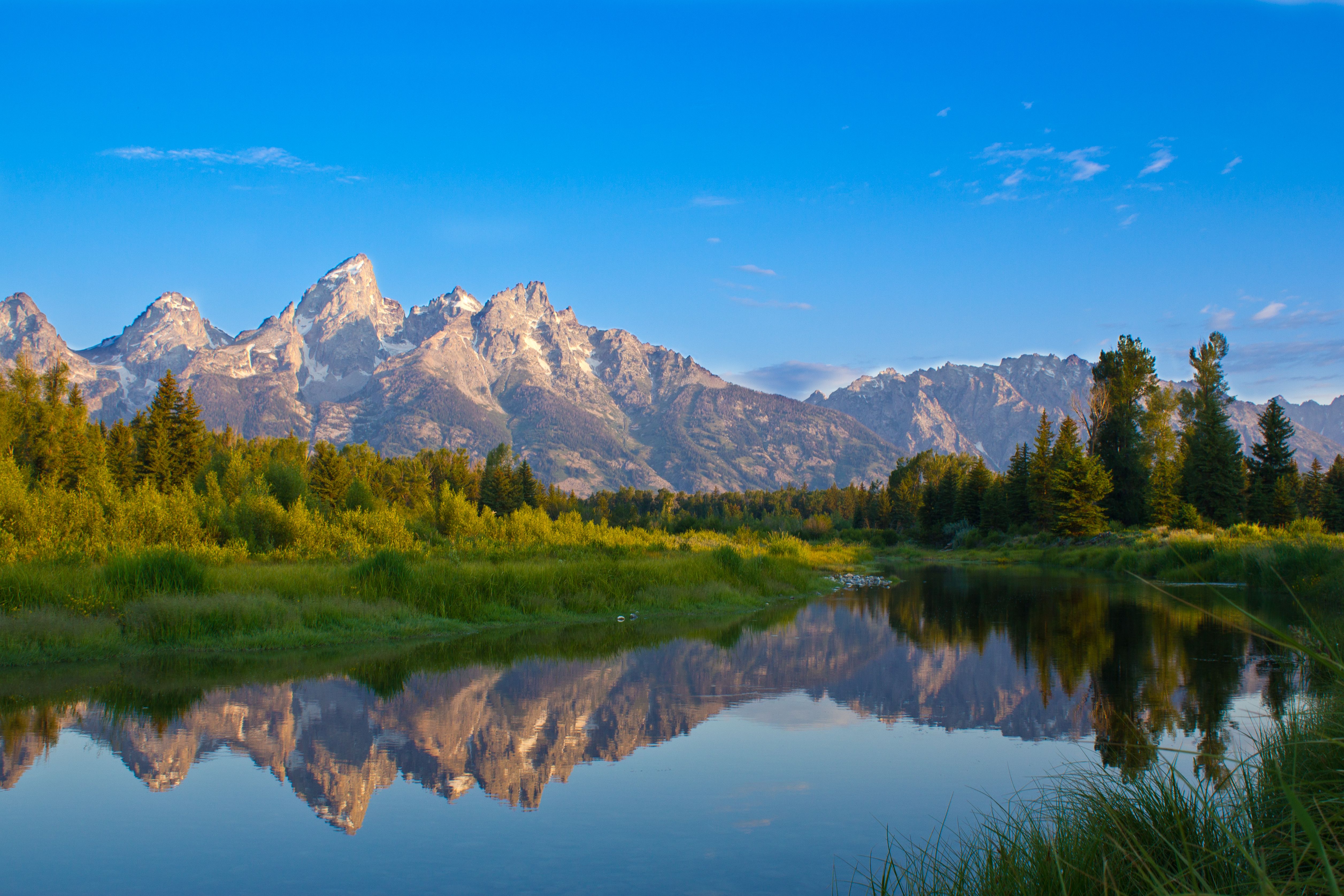 Wyoming tightens wastewater rules after Meta datacenter contractor flushed contaminated water — Photo by Andrew Jensen on Pex