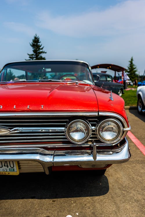 Fotobanka s bezplatnými fotkami na tému auto, červená, Chevrolet