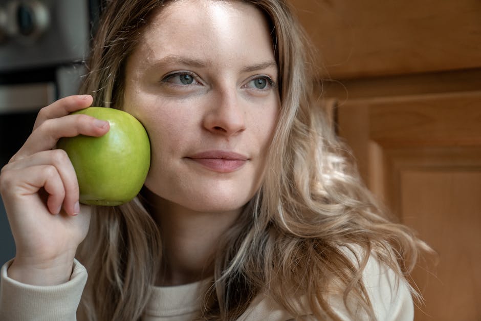 How Does Mindful Eating Foster A Positive Body Image? 12 Self-Compassion Through Mindful Eating