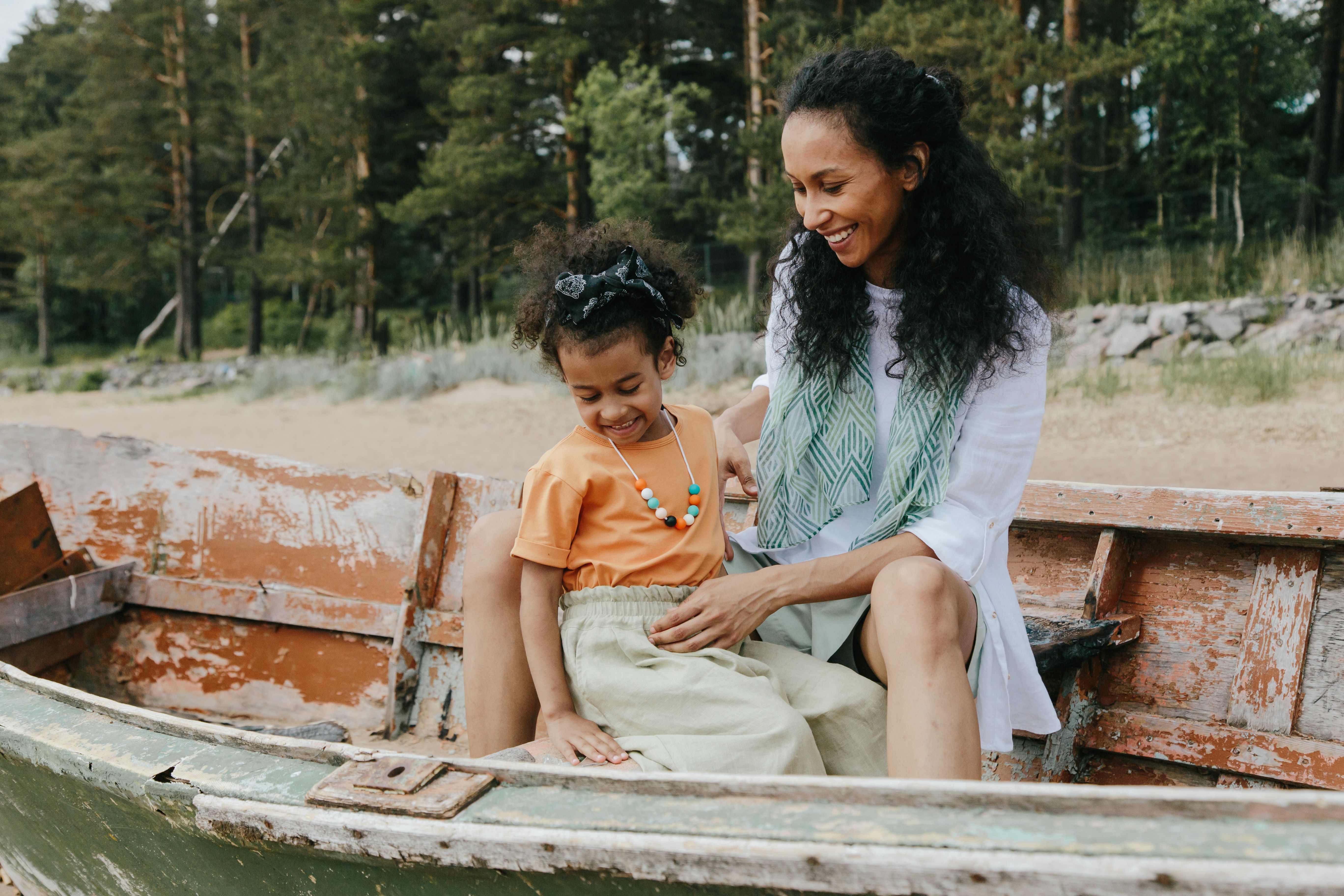 family travel, family traveller live, family travel insurance, family travel tips, family travel hacks, family travel tours, 