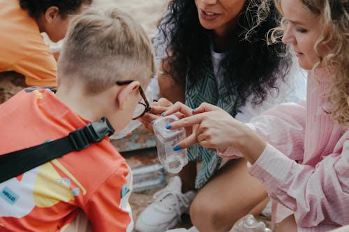 Immagine gratuita di avvicinamento, bambini, bottiglia di plastica