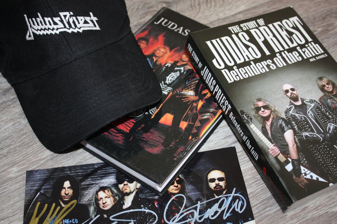 Micah’s Priest: Danger of False Religion You’re Probably Overlooking in Your Own Worship Micah’s Priest: Danger of False Religion You’re Probably Overlooking in Your Own Worship