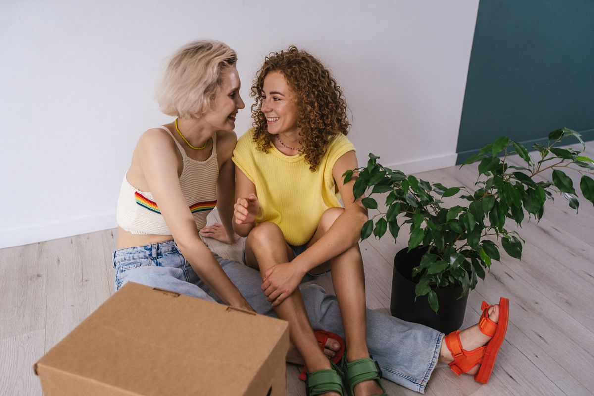 flat moves in Maida Vale — Flat Moves in Maida Vale — the working end of the job