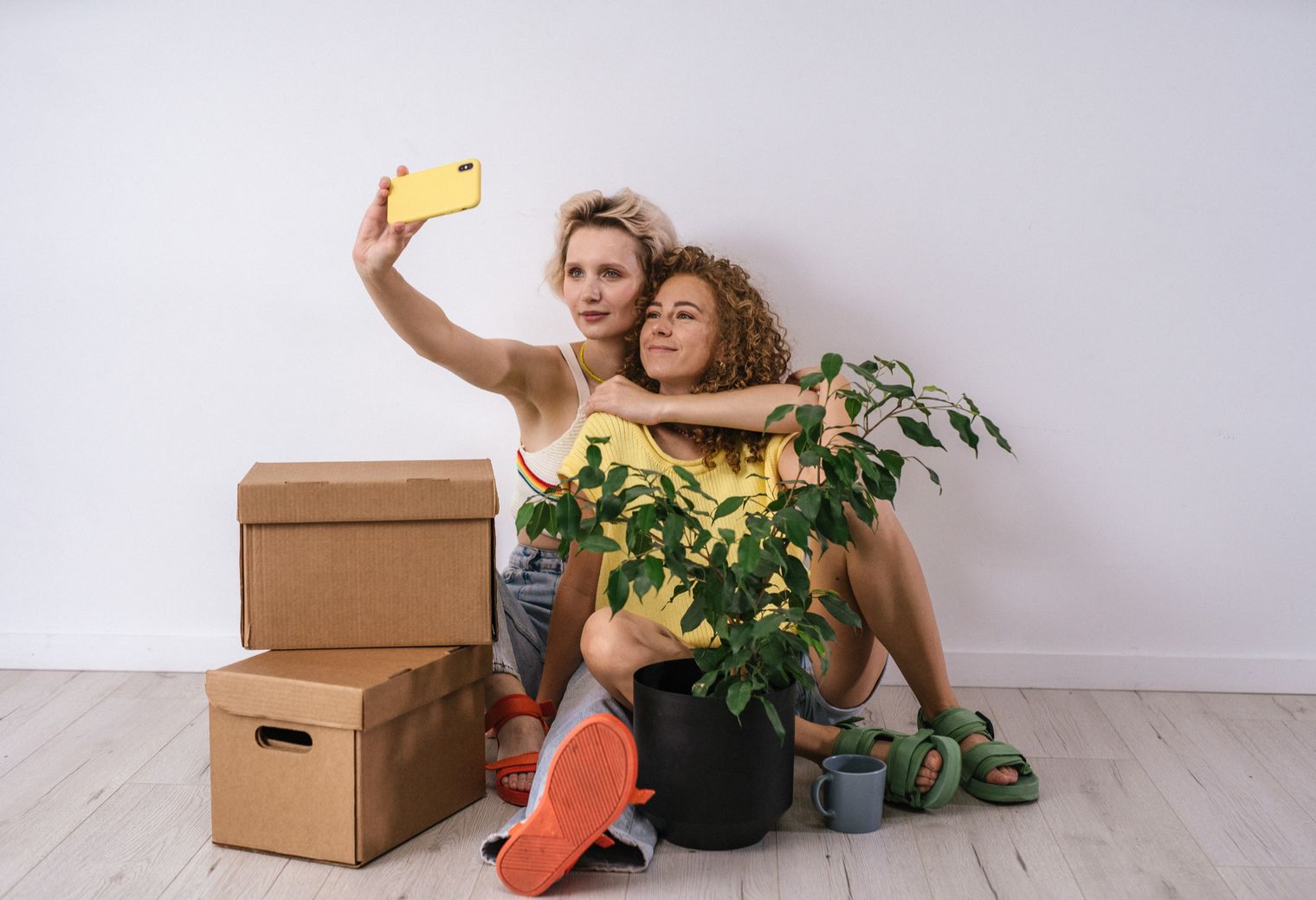 Newton Solney — movers carrying boxes for a flat move