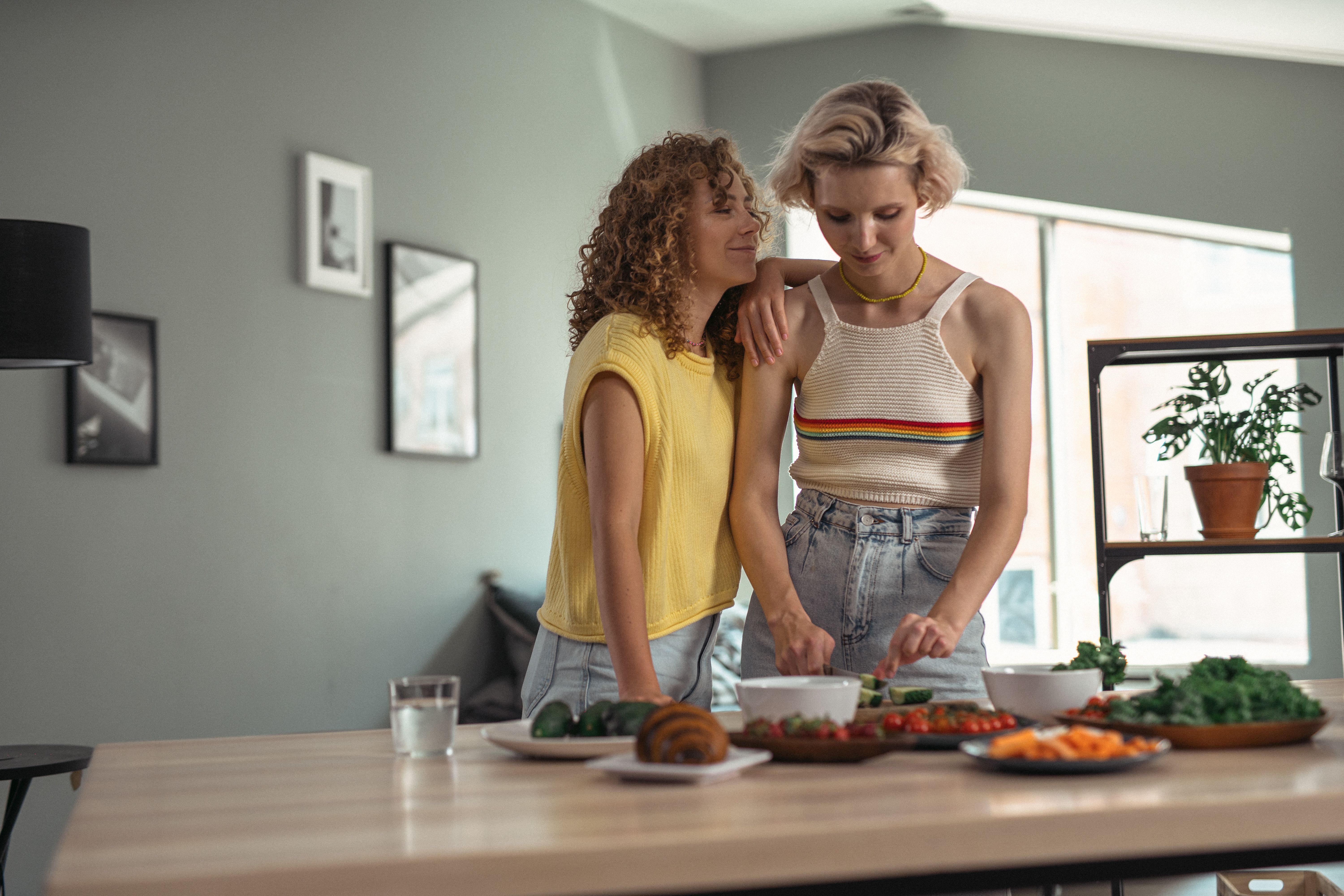 Women in space and meal planning for space travel — Photo by SHVETS production on Pexels