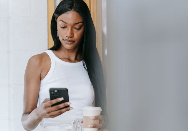 latin women dating online on mobile device