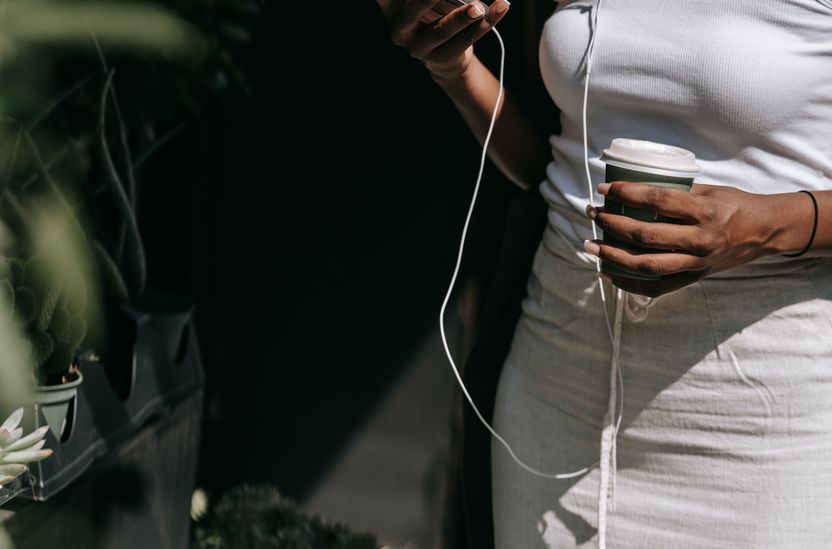 latina women dating online safety tips