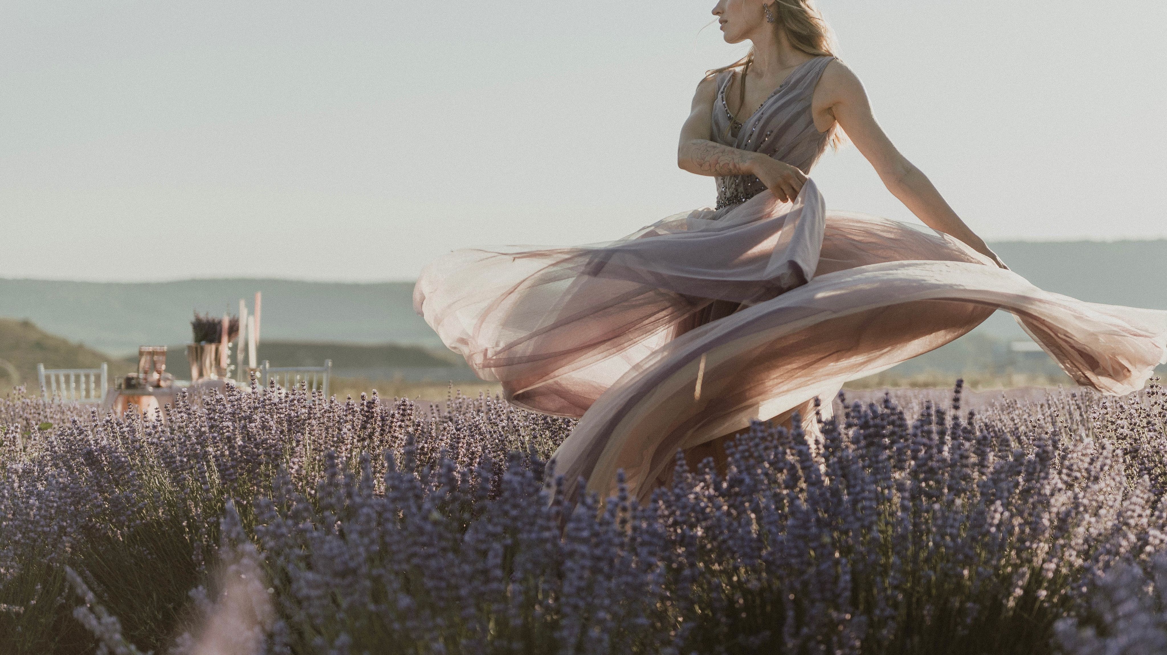 Brands Briefing: Anthropologie's weddings business has become a powerful customer acquisition engine — Photo by Olga Solodilo