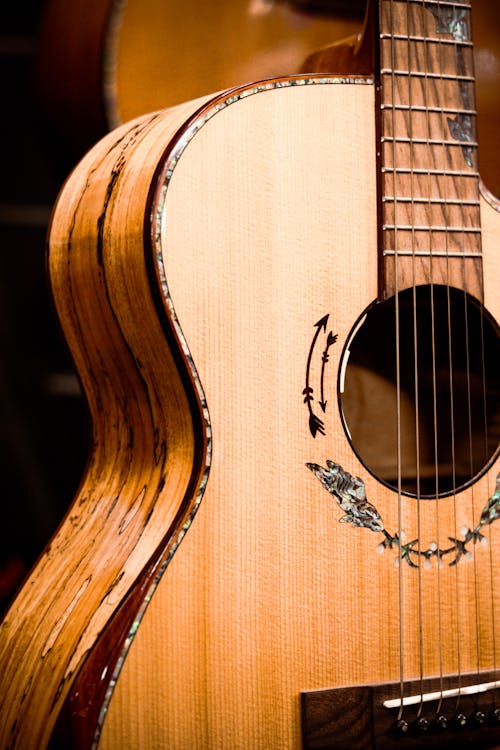 Free Close-Up Shot of Brown Acoustic Guitar Stock Photo