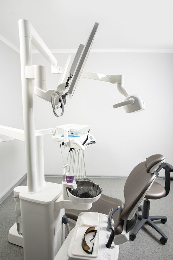 Alta tecnología y equipamiento odontológico avanzado