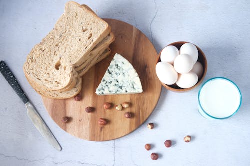 Gratis stockfoto met blauwe kaas, brood, eten