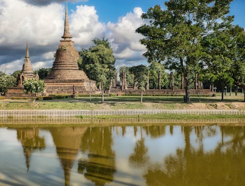 Fotobanka s bezplatnými fotkami na tému architektúra, budhistický chrám, cestovať