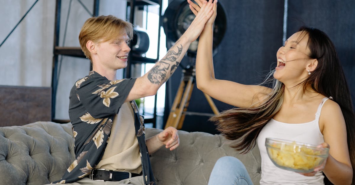 How to add friends on Minecraft PE without Xbox Live