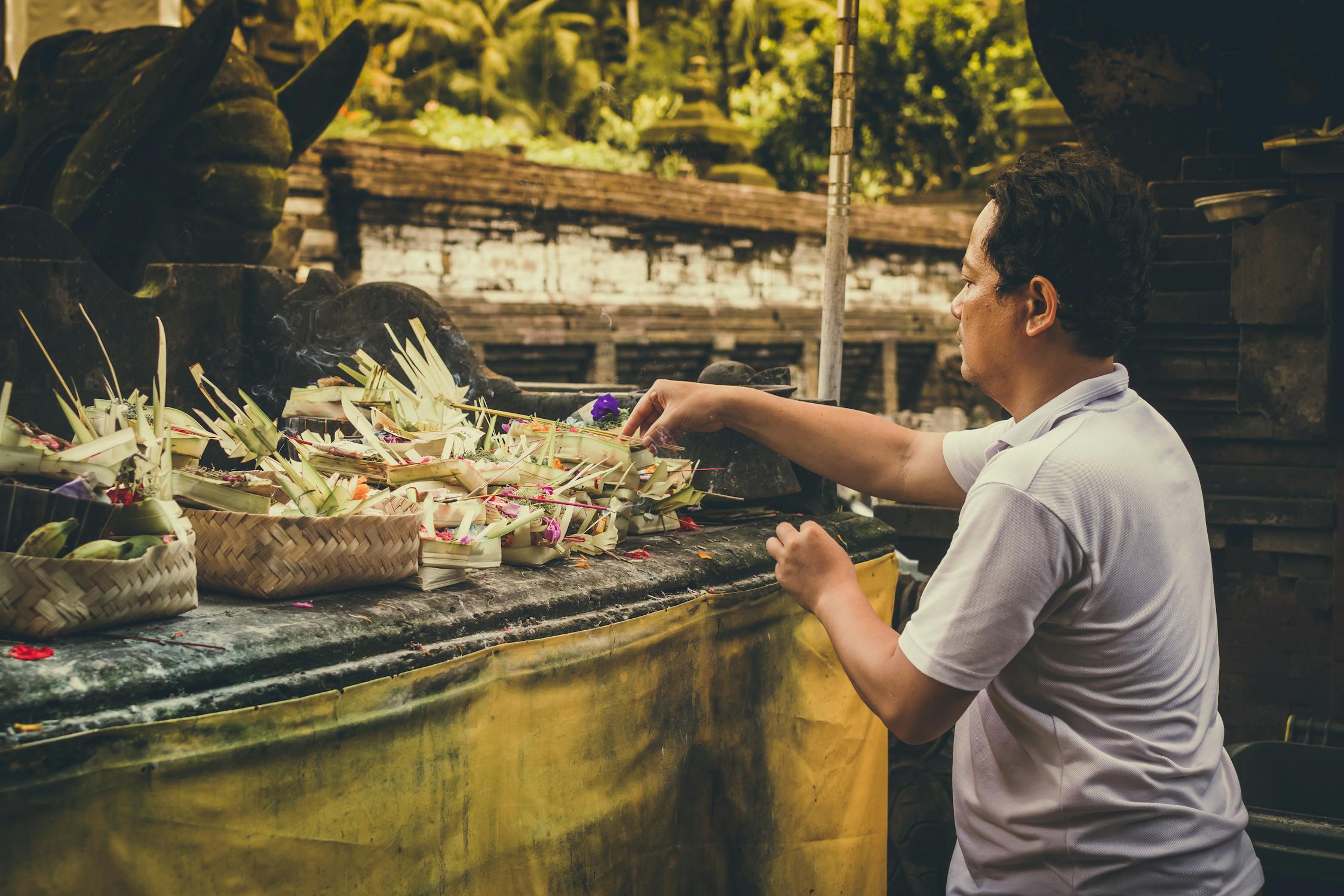 HIndu Faith Photo by Artem Beliaikin from Pexels