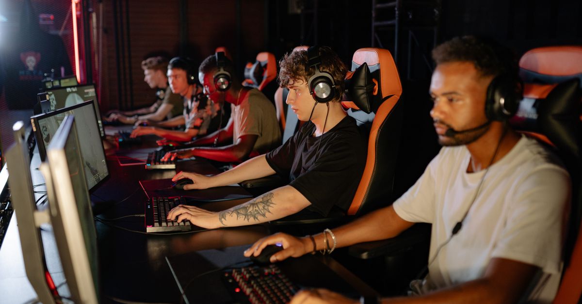 Astralis battle past paiN to make Bounty semis cover