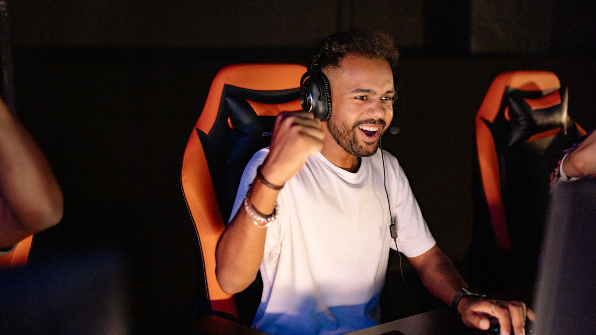Обложка: CEO K27 об измененных правилах Valve: «BCGame в любом случае получит свои стикеры, но придется еще как минимум полгода вливать тонны бюджетов»