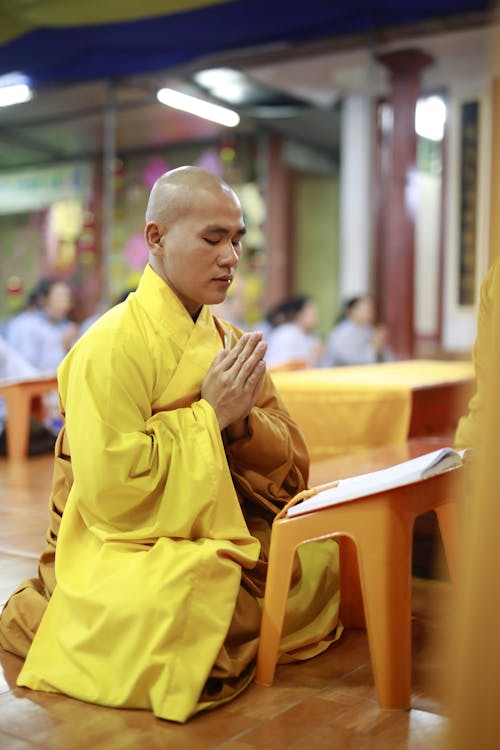 Gratis arkivbilde med be, Buddhisme, fokus
