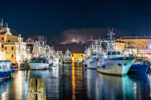 Ingyenes stockfotó chioggia, csatorna, csónakok témában