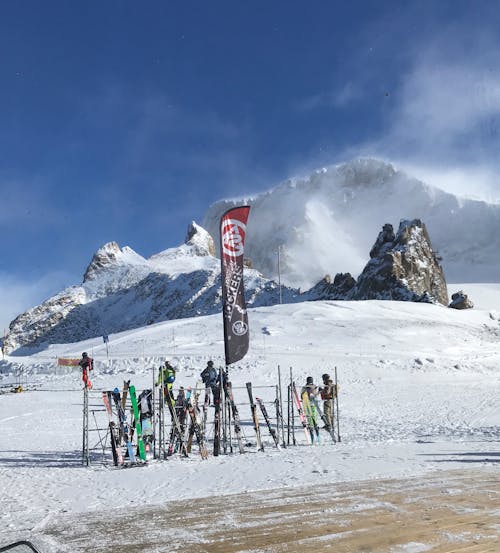Ilmainen kuvapankkikuva tunnisteilla flunssa, hiihtää, hiihtokeskus Kuvapankkikuva