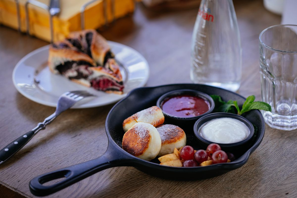 Neujahrs-Brunch: 7 frische Rezepte für den Jahresstart — Anrichten