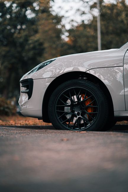 Porsche Macan S - Gris Nardo/Intérieur Noir - image 1