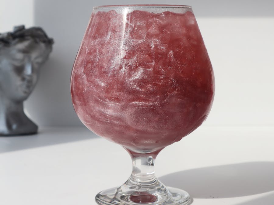 Why you should drink cranberry juice before bed?