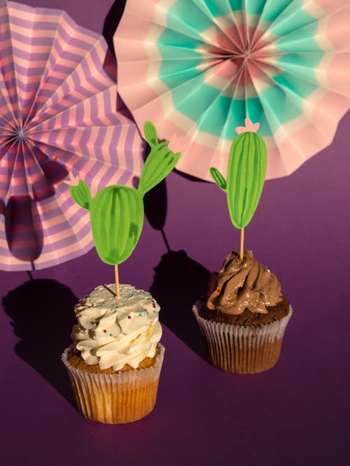 Foto d'estoc gratuïta de cupcakes, deliciós, dolç