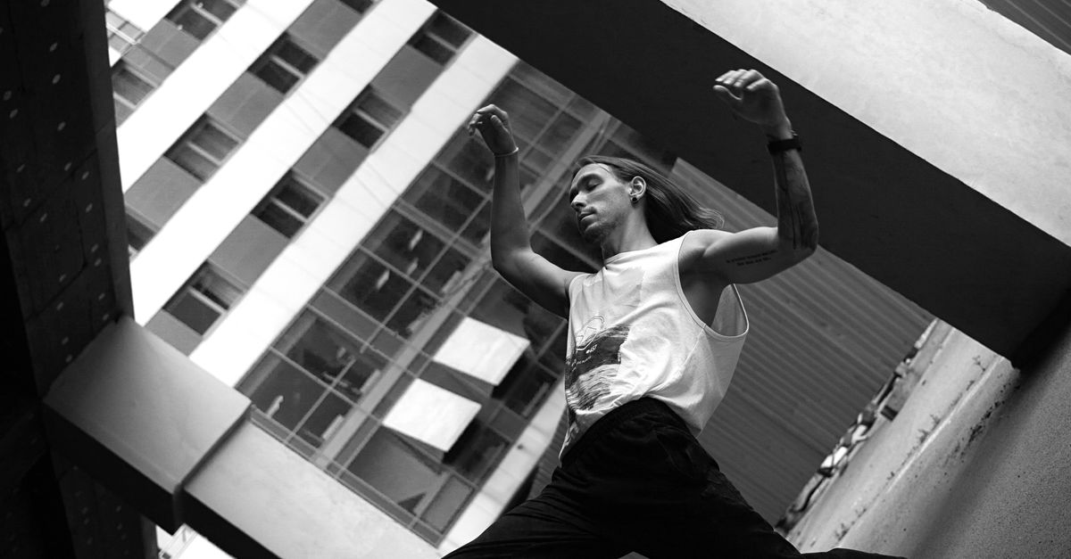 Lean Back Image Photo of Person Leaning Back · Free Stock Photo