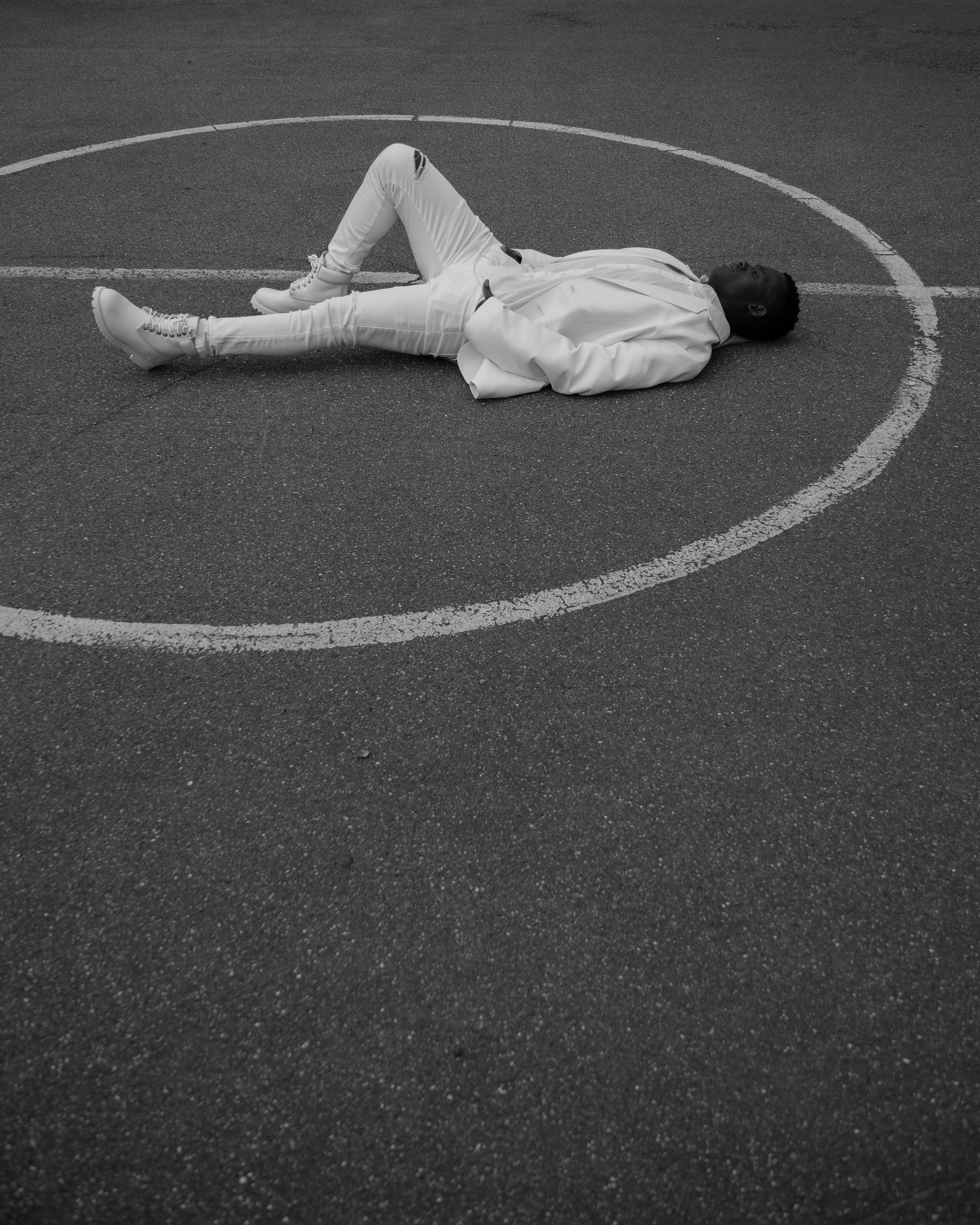 Zadarmo Fotobanka s bezplatnými fotkami na tému abstraktný pojem, Afroameričan, asfalt Fotka z fotobanky