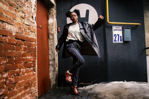 Free Woman Wearing Black Leather Jacket Stock Photo