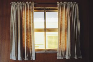Sunlit curtains — Carlos Caamal Can on Pexels