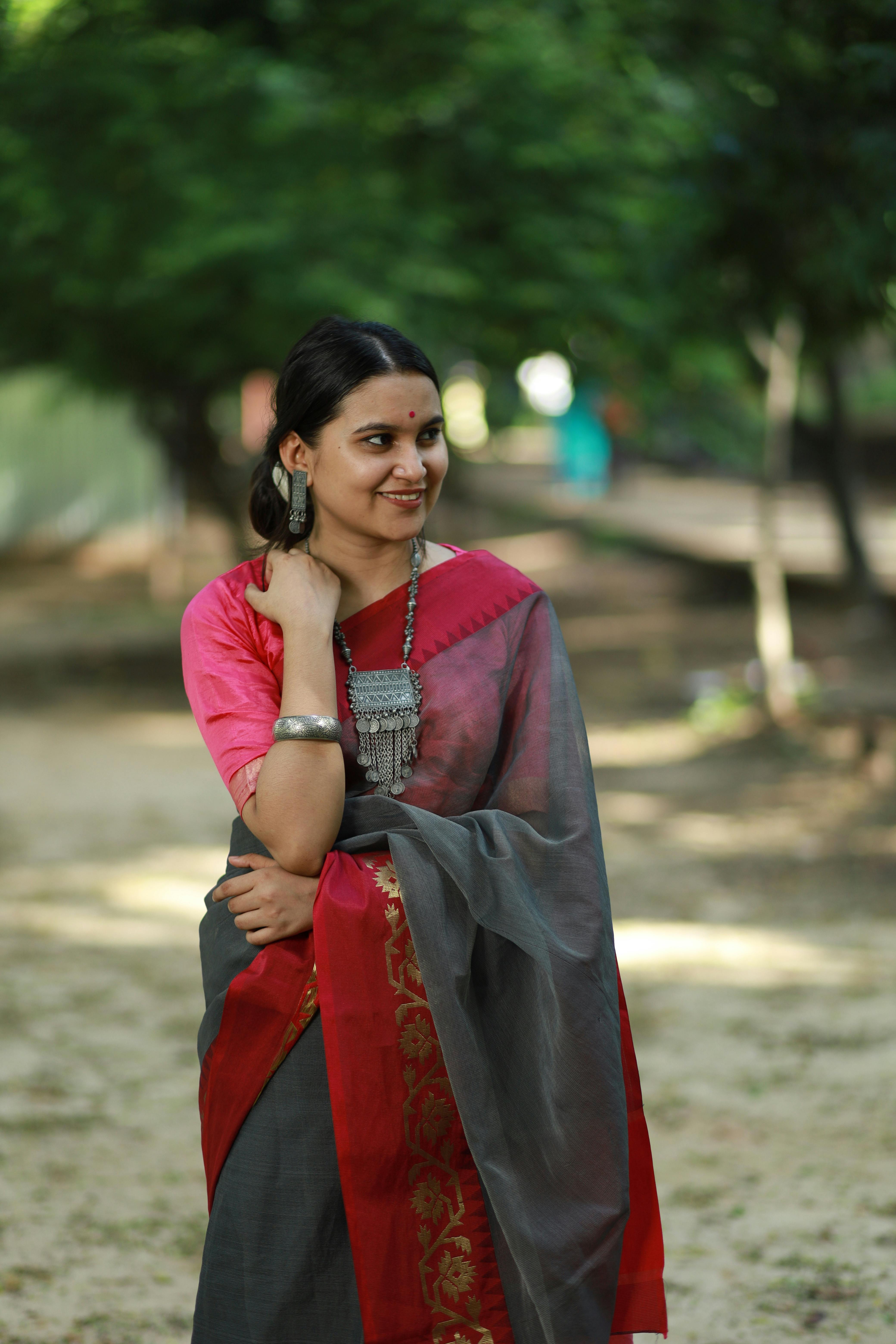 Buy perfect sarees according to your body shape | by Swarnali Kanjilal |  Medium