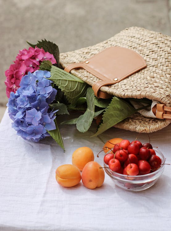 과일, 꽃, 수직 쐈어의 무료 스톡 사진