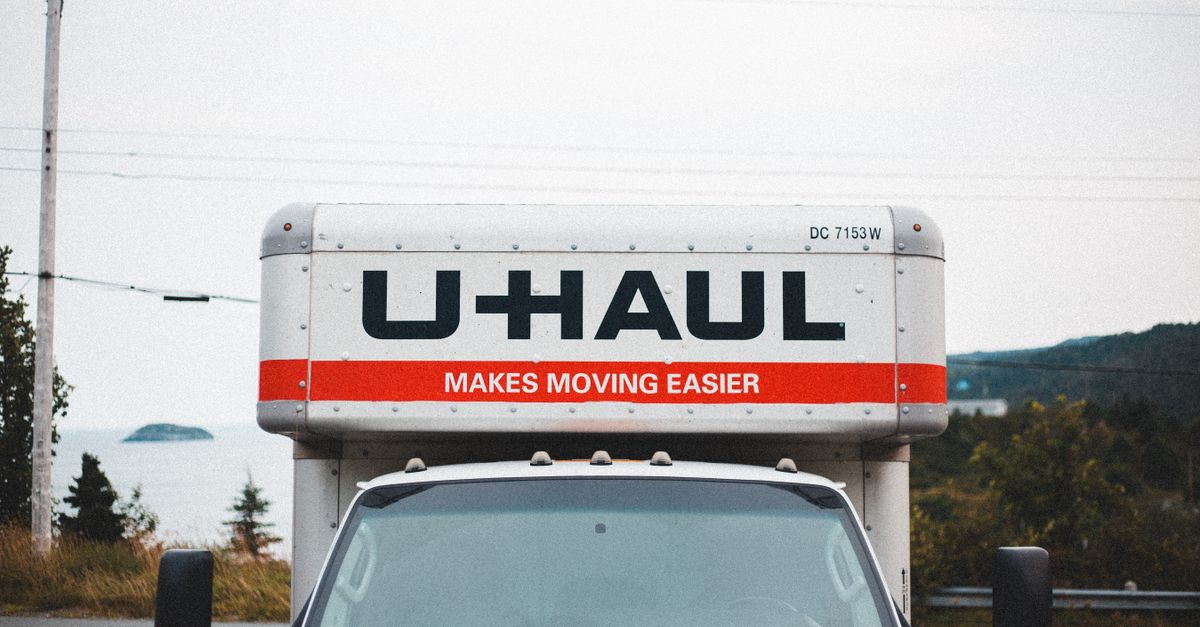 Trailer Hitch Rental: Complete Guide to Costs & Options