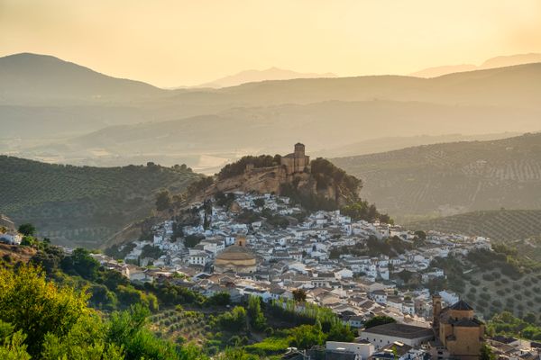 Retiros de bienestar en Andalucía: Sierra Nevada, Alpujarra y Costa