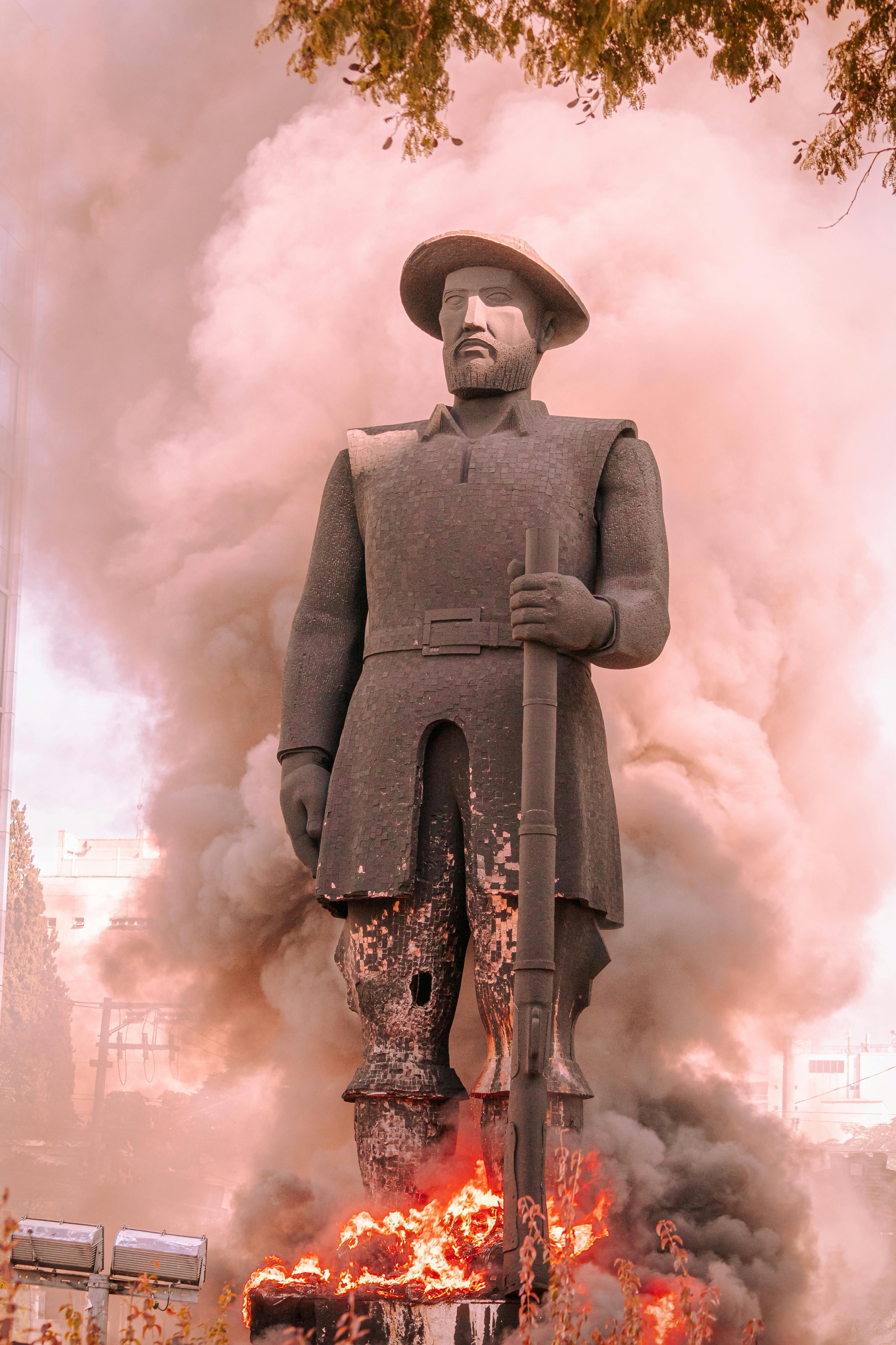 Burning Statue · Free Stock Photo